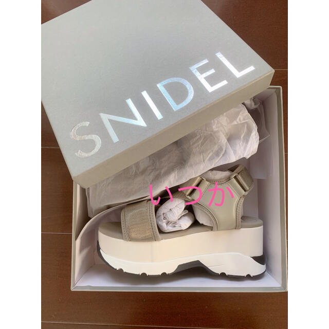 SNIDEL(スナイデル)のsnidelスニーカーソールサンダル レディースの靴/シューズ(サンダル)の商品写真