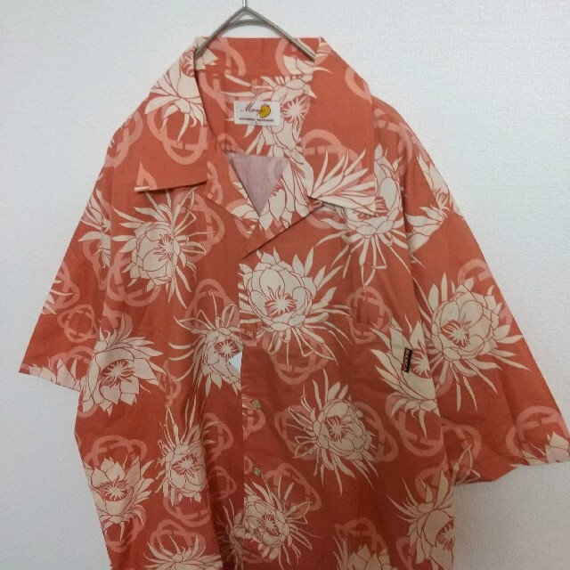 MANGO(マンゴ)の【新品】MANGO かりゆし 沖縄 アロハシャツ 半袖  花柄 ハイビスカス メンズのトップス(シャツ)の商品写真