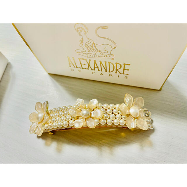 Alexandre de Paris - 新品未使用 アレクサンドルドゥパリ パール花