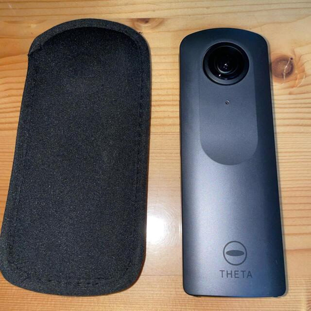 RICOH(リコー)のTHETA V スマホ/家電/カメラのカメラ(その他)の商品写真