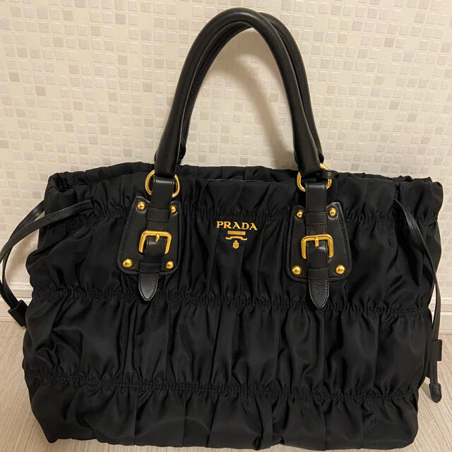 大幅お値下げ!】PRADA トートバッグ 【逸品】 50%割引 www.panda92.fr
