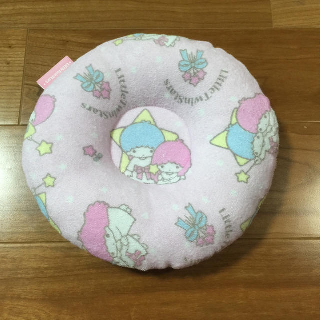 しまむら(シマムラ)のあずささん専用  赤ちゃん用ドーナツ型まくら キッズ/ベビー/マタニティの寝具/家具(枕)の商品写真