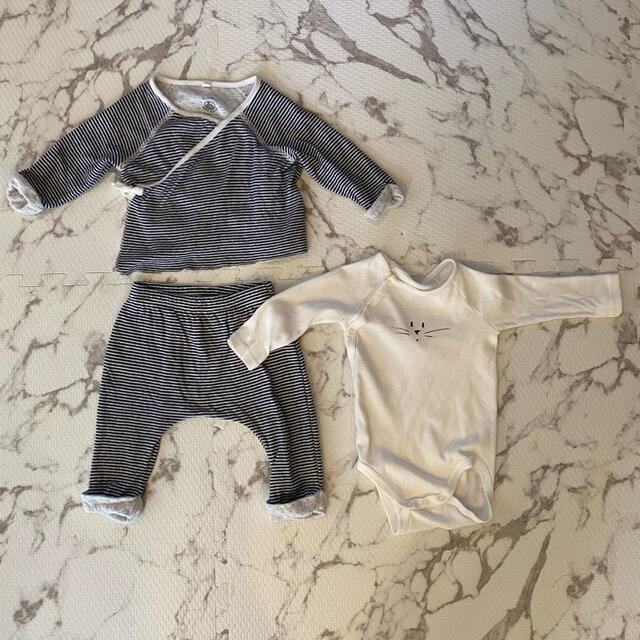 PETIT BATEAU(プチバトー)の【プチバトー】ベビー服　6ヶ月　ロンパース キッズ/ベビー/マタニティのベビー服(~85cm)(ロンパース)の商品写真