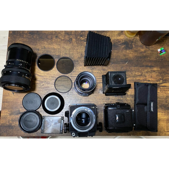 USTMamiya(マミヤ)のMamiya rb67 proS + レンズ + 付属品 スマホ/家電/カメラのカメラ(フィルムカメラ)の商品写真