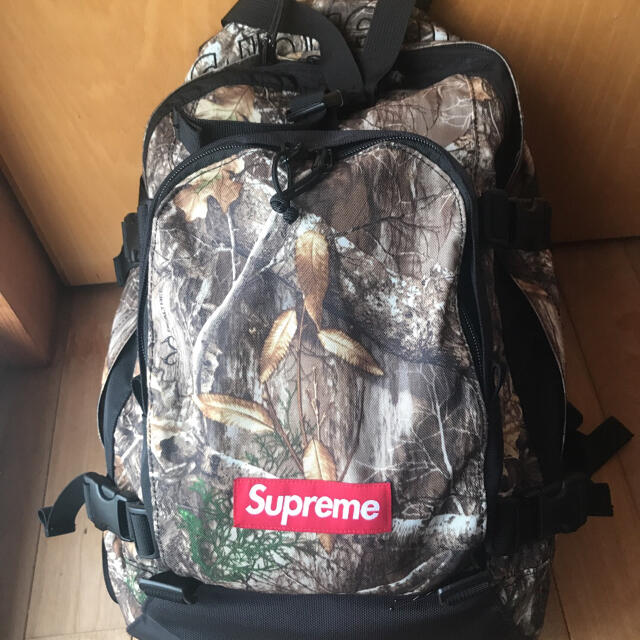 売り切りsupreme 19aw backpack カモ