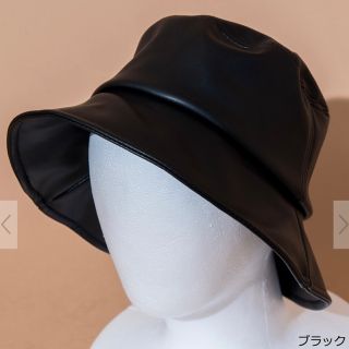 ゴージ(GORGE)の【だんぼちゃんの涙様専用】バケットハット　ブラック　レザー　GORGE  バケハ(ハット)