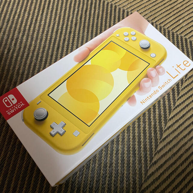 値下げ！新品未使用　Switch Lite イエロー　他おまけ付き