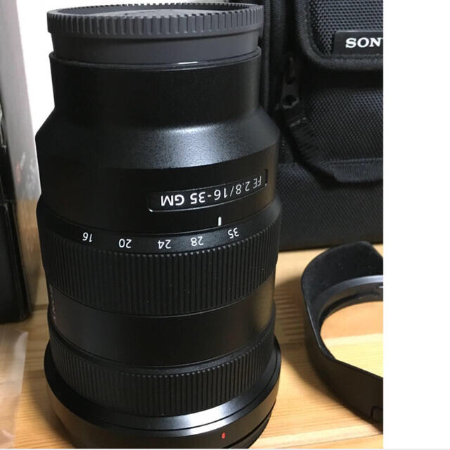 SONY(ソニー)のSONY FE16-35mm F2.8GMワンオーナー SEL1635GM スマホ/家電/カメラのカメラ(レンズ(ズーム))の商品写真