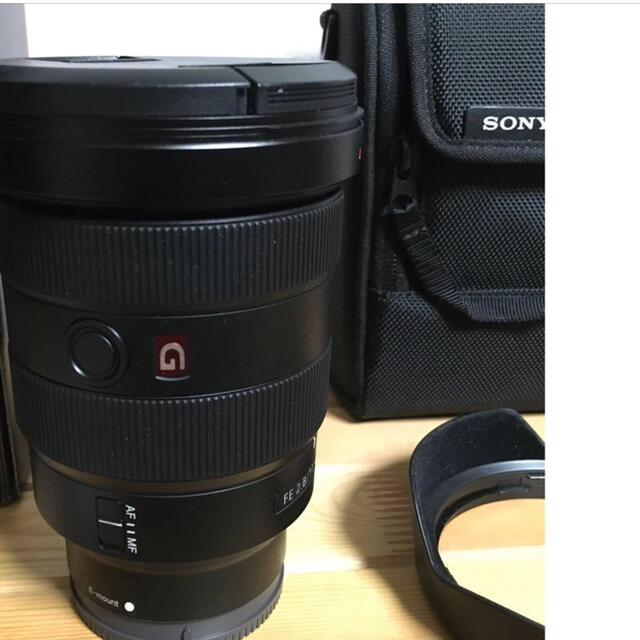 SONY(ソニー)のSONY FE16-35mm F2.8GMワンオーナー SEL1635GM スマホ/家電/カメラのカメラ(レンズ(ズーム))の商品写真