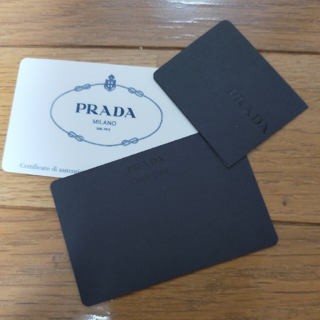 PRADA(プラダ)のPRADA 財布 レディースのファッション小物(財布)の商品写真