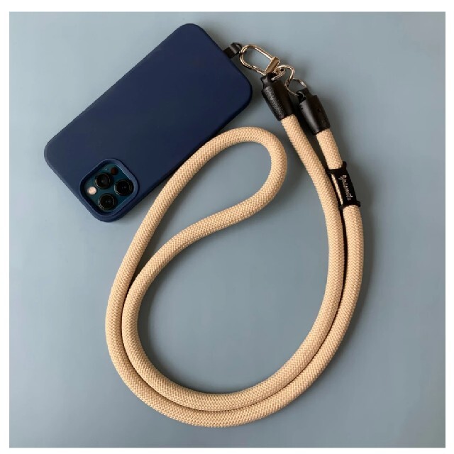 BEAMS(ビームス)の【ゆっきー様用】YOSEMITE MOBILE STRAP   CAFE スマホ/家電/カメラのスマホアクセサリー(ネックストラップ)の商品写真