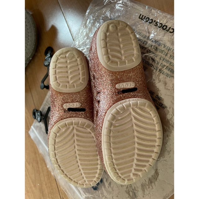 crocs(クロックス)の【クロックス】イザベラ　c11 ⭐︎ 18cm ⭐︎ 2足 キッズ/ベビー/マタニティのキッズ靴/シューズ(15cm~)(サンダル)の商品写真