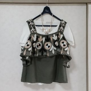 グレースコンチネンタル(GRACE CONTINENTAL)の専用❗グレースコンチネンタル  エスニック刺繍ノースリーブトップ(シャツ/ブラウス(半袖/袖なし))