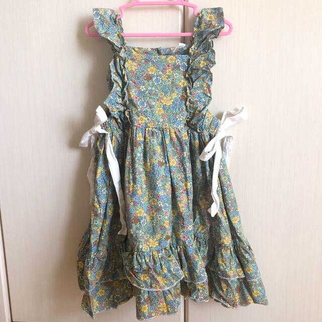 お値下げ♡リバティ柄ワンピース キッズ/ベビー/マタニティのキッズ服女の子用(90cm~)(ワンピース)の商品写真