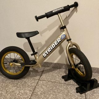 ストライダ(STRIDA)の値下げ　ストライダーゴールド　おまけつき(自転車)