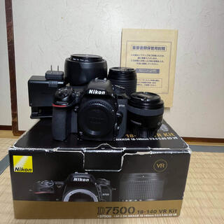 ニコン(Nikon)のNikon D7500(コンパクトデジタルカメラ)