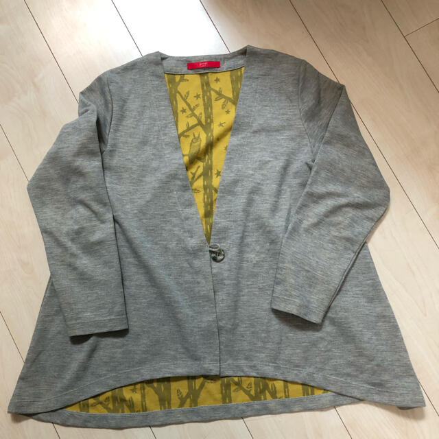 GrandGround(グラグラ)のグラニフ上着 レディースのジャケット/アウター(テーラードジャケット)の商品写真