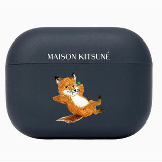 メゾンキツネ(MAISON KITSUNE')のメゾンキツネ　AirPodsケース(モバイルケース/カバー)