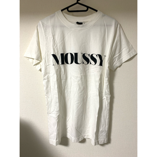 moussy(マウジー)のらん様専用　moussyロゴTシャツ　ホワイト・ブラック レディースのトップス(Tシャツ(半袖/袖なし))の商品写真