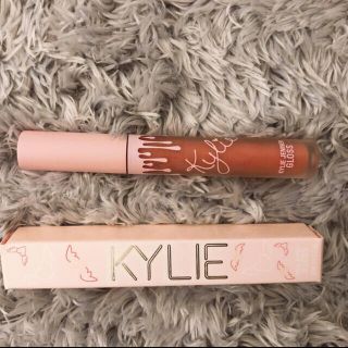 カイリーコスメティックス(Kylie Cosmetics)のKylie cosmetics birthday collection (リップグロス)