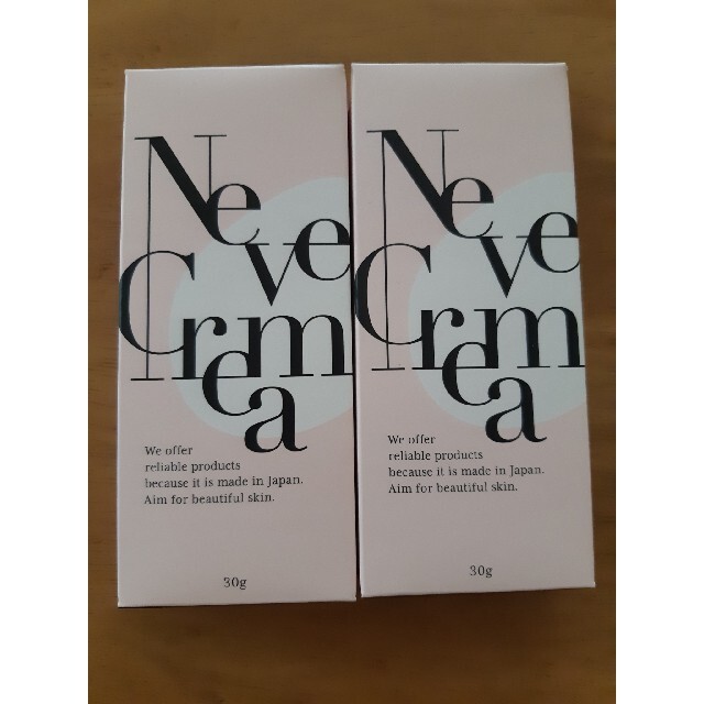 ネーヴェクレマ〈クリーム〉30g 2本　新品✨ コスメ/美容のスキンケア/基礎化粧品(フェイスクリーム)の商品写真
