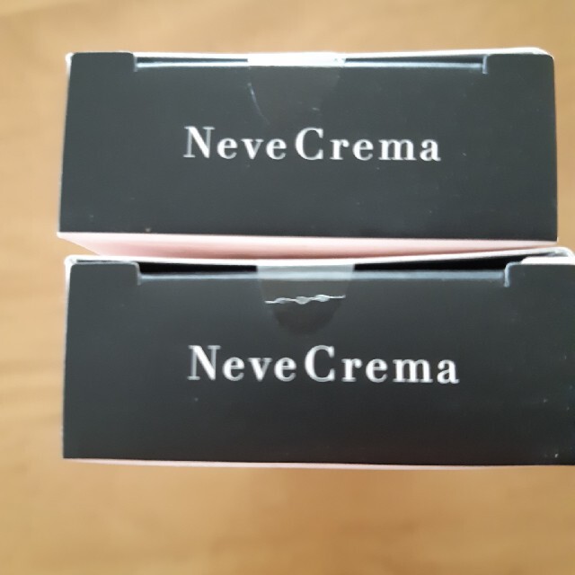 ネーヴェクレマ〈クリーム〉30g 2本　新品✨ コスメ/美容のスキンケア/基礎化粧品(フェイスクリーム)の商品写真