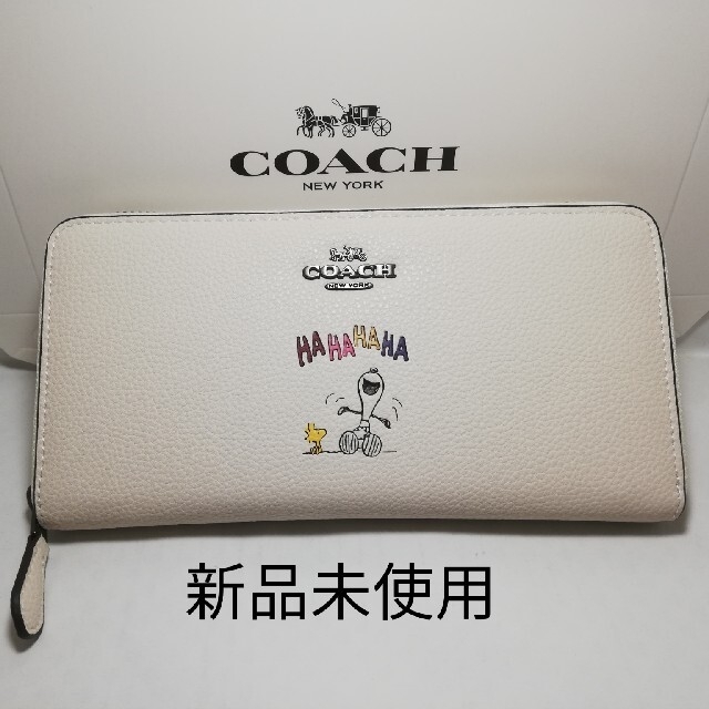 COACH(コーチ)の新品未使用　COACH　コーチ　スヌーピー　長財布 レディースのファッション小物(財布)の商品写真