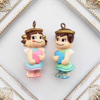 フジヤ(不二家)のペコちゃん ポコちゃん キューピット 天使 マスコット チャーム 2個セット ★(ノベルティグッズ)