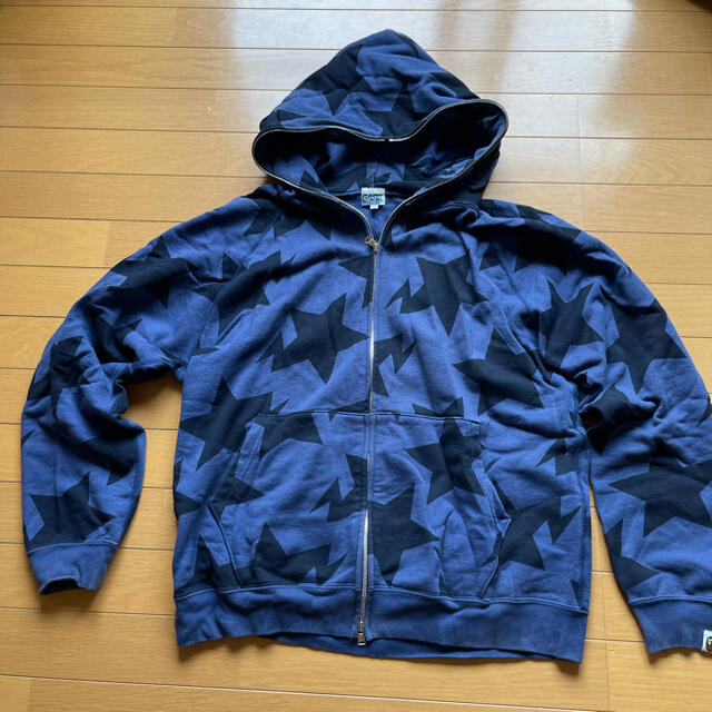 A BATHING APE(アベイシングエイプ)のAPE スターパーカー サイズM メンズのトップス(スウェット)の商品写真