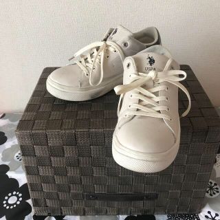 ポロラルフローレン(POLO RALPH LAUREN)の🧏‍♀️U.S.POLO ASSN.-LL/オフホワイト/中古👟(スニーカー)