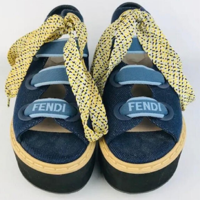 【名入れ無料】 FENDI - FENDIサンダル サンダル