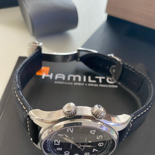 Hamilton(ハミルトン)のハミルトン HAMILTON カーキ ネイビー GMT オートH77505433 メンズの時計(腕時計(アナログ))の商品写真