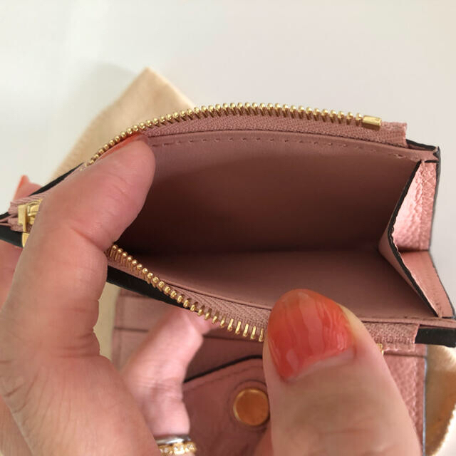 LOUIS VUITTON(ルイヴィトン)のルイヴィトン ポルトフォイユゾエ 三つ折り財布  レディースのファッション小物(財布)の商品写真
