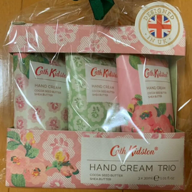 Cath Kidston(キャスキッドソン)のCath Kidston キャスキッドソン　ハンドクリーム コスメ/美容のボディケア(ハンドクリーム)の商品写真