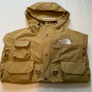 シュプリーム(Supreme)の Supreme The North Face Cargo Jacket  専用(マウンテンパーカー)