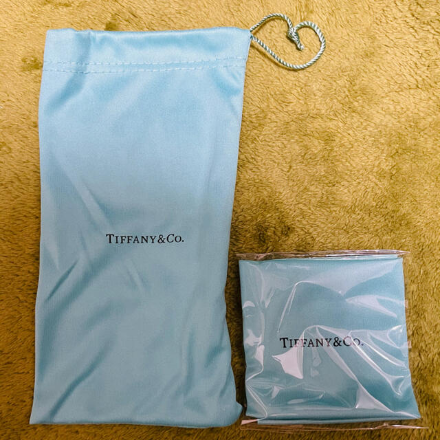 Tiffany & Co.(ティファニー)のR様専用　新品　本物　ティファニー　サングラス レディースのファッション小物(サングラス/メガネ)の商品写真