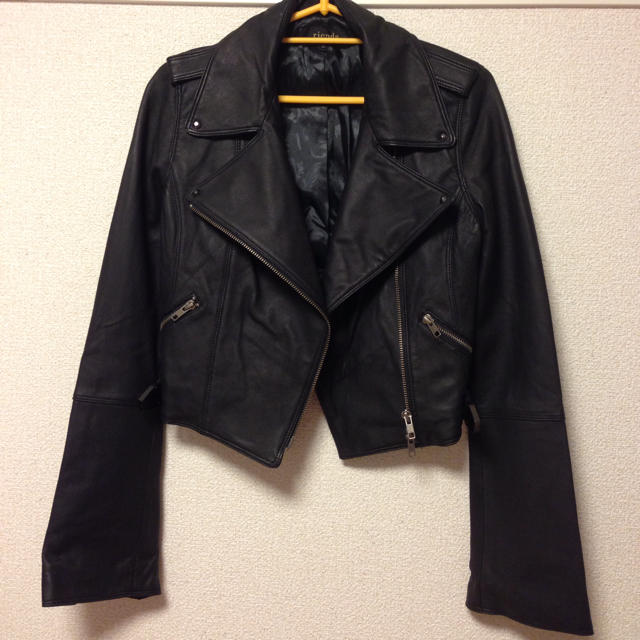rienda - rienda リアルレザーライダースの通販 by ♡あたんSHOP