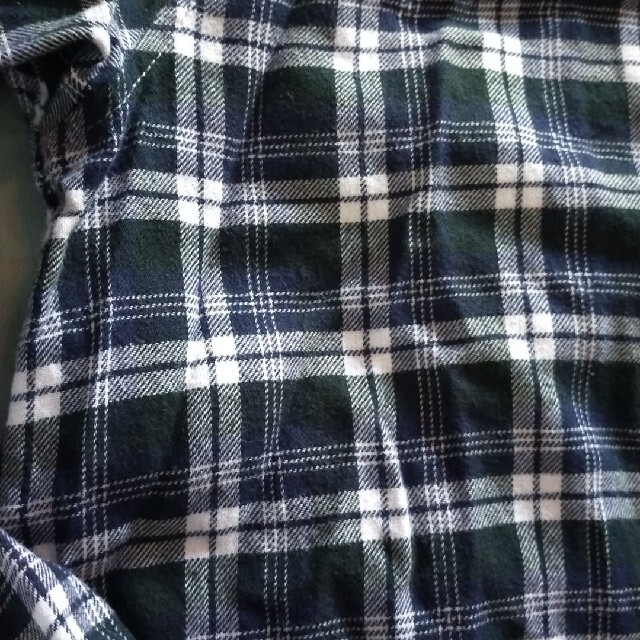 GU(ジーユー)のチェックシャツ　ワンピース レディースのワンピース(ひざ丈ワンピース)の商品写真