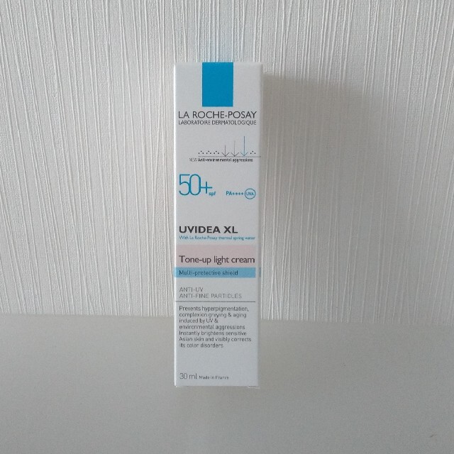 LA ROCHE-POSAY(ラロッシュポゼ)の新品　ラロッシュポゼ　トーンアップ コスメ/美容のベースメイク/化粧品(化粧下地)の商品写真