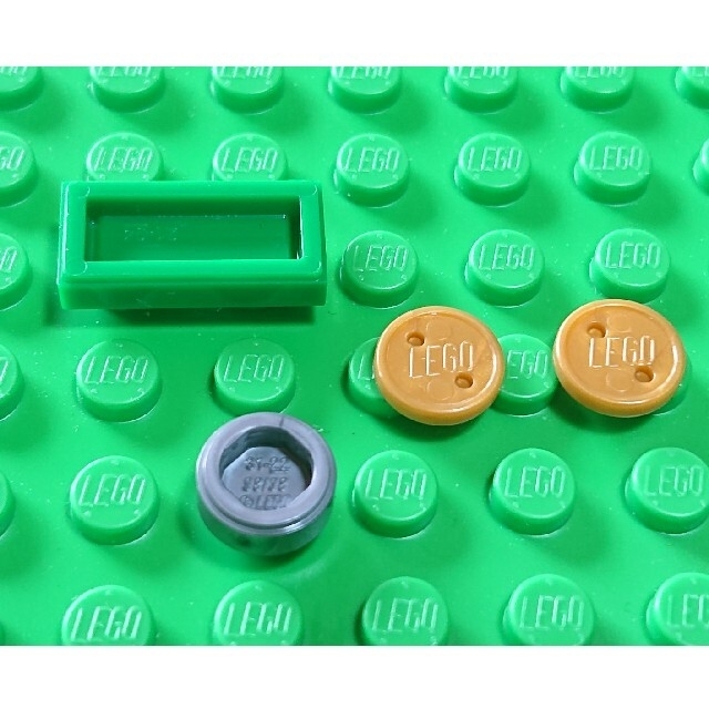 Lego(レゴ)の【新品】LEGO お金セット レゴ ミニフィグアイテム エンタメ/ホビーのエンタメ その他(その他)の商品写真