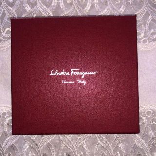 サルヴァトーレフェラガモ(Salvatore Ferragamo)のフェラガモ空箱(小)(ショップ袋)