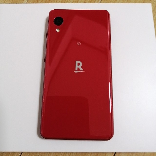 Rakuten(ラクテン)の☆☆楽天★rakuten mini★RED★美品★送料無料★おまけ付☆☆ スマホ/家電/カメラのスマートフォン/携帯電話(スマートフォン本体)の商品写真