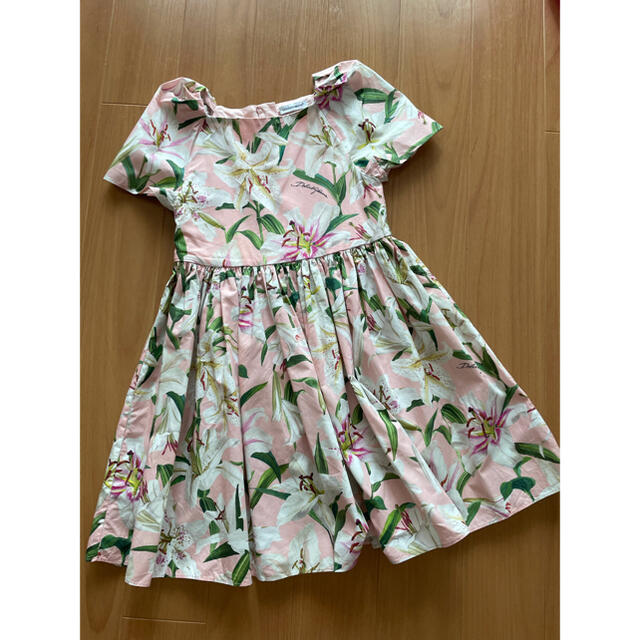 美品 ドルガバ ドルチェアンドガッパーナ ワンピース 4y 110 1 美品 ドルガバ ドルチェアンドガッパーナ ワンピース 4y 110 1