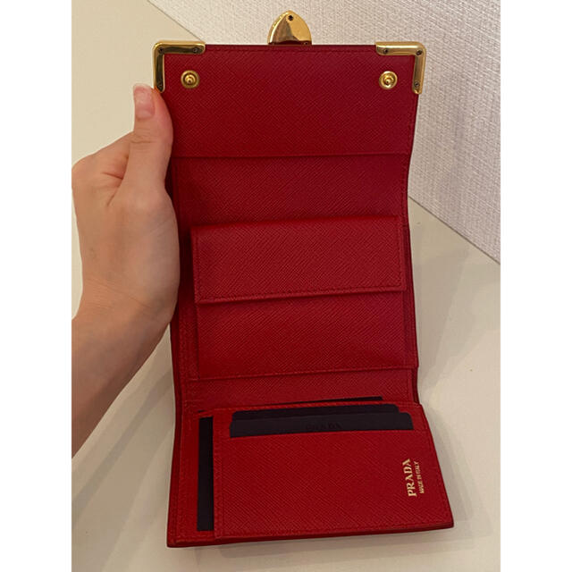 PRADA(プラダ)のPRADA SAFFIANO CAHIER 三つ折り財布 レディースのファッション小物(財布)の商品写真