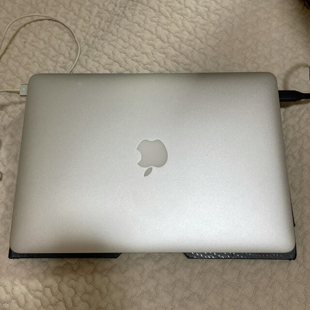 Mac Book Air (13-inch，Mid 2013)