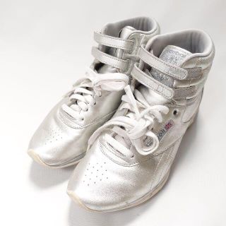 リーボック(Reebok)のReebok　バランスボールスニーカー　シルバー(スニーカー)