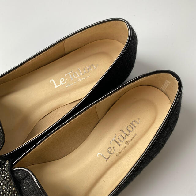 Le Talon(ルタロン)の中古美品　ルタロン　ビジュー　ツイードフラットパンプス　ブラック　23.5センチ レディースの靴/シューズ(ハイヒール/パンプス)の商品写真