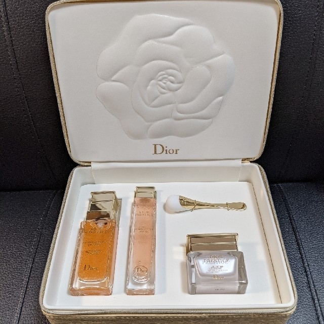 新品 Dior プレステージ マイクロ ユルイド ローズ コフレ