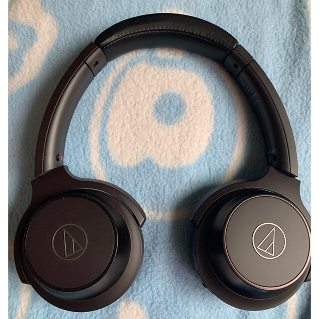 audio-technica(オーディオテクニカ)のオーディオテクニカ ワイヤレスヘッドホン スマホ/家電/カメラのオーディオ機器(ヘッドフォン/イヤフォン)の商品写真