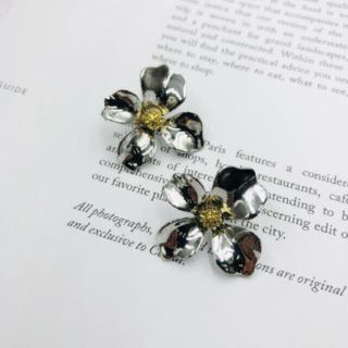 イエナ(IENA)の088◇ フラワー ピアス シルバー(ピアス)